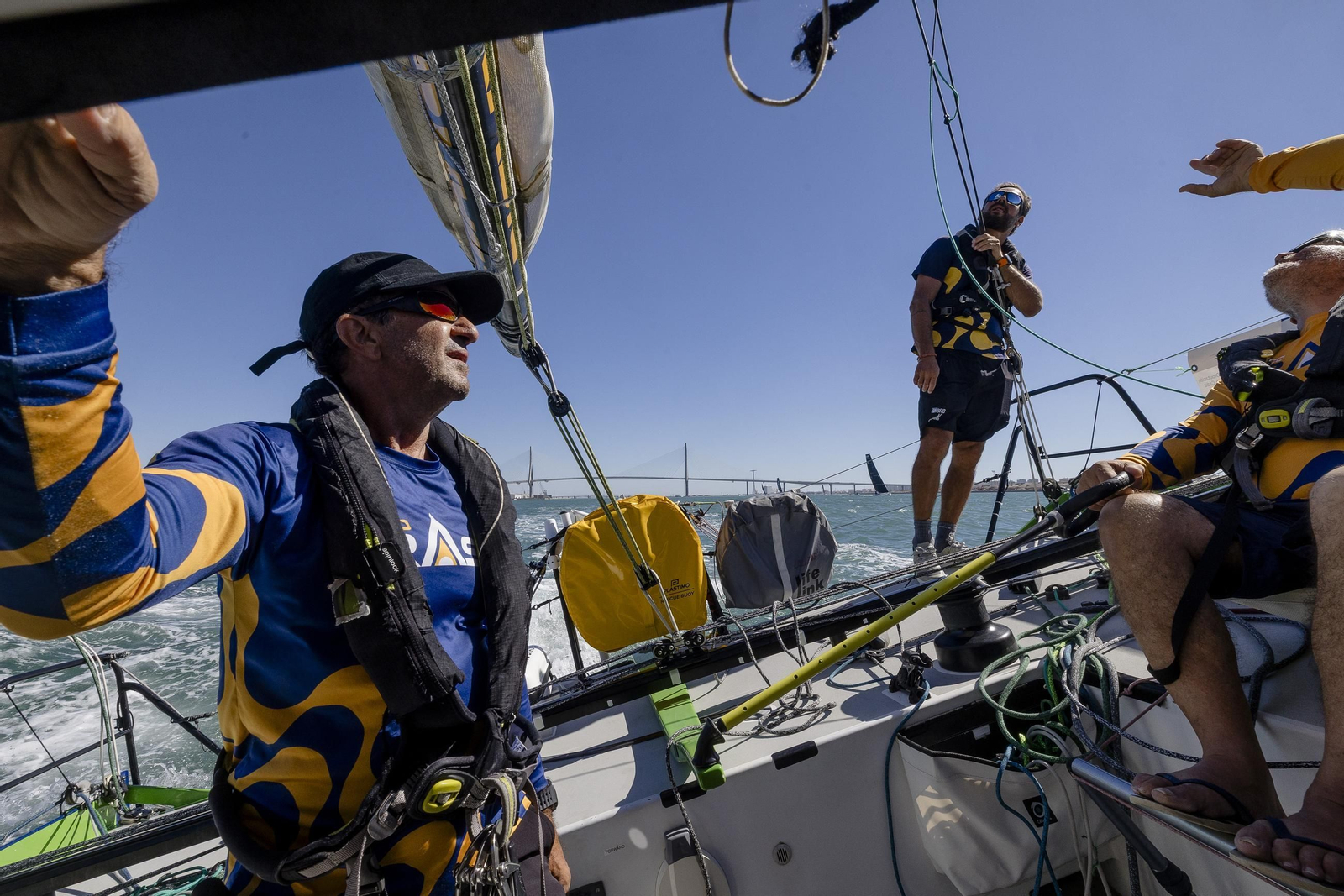 Las imágenes de la regata de patrocinadores de la Globe 40