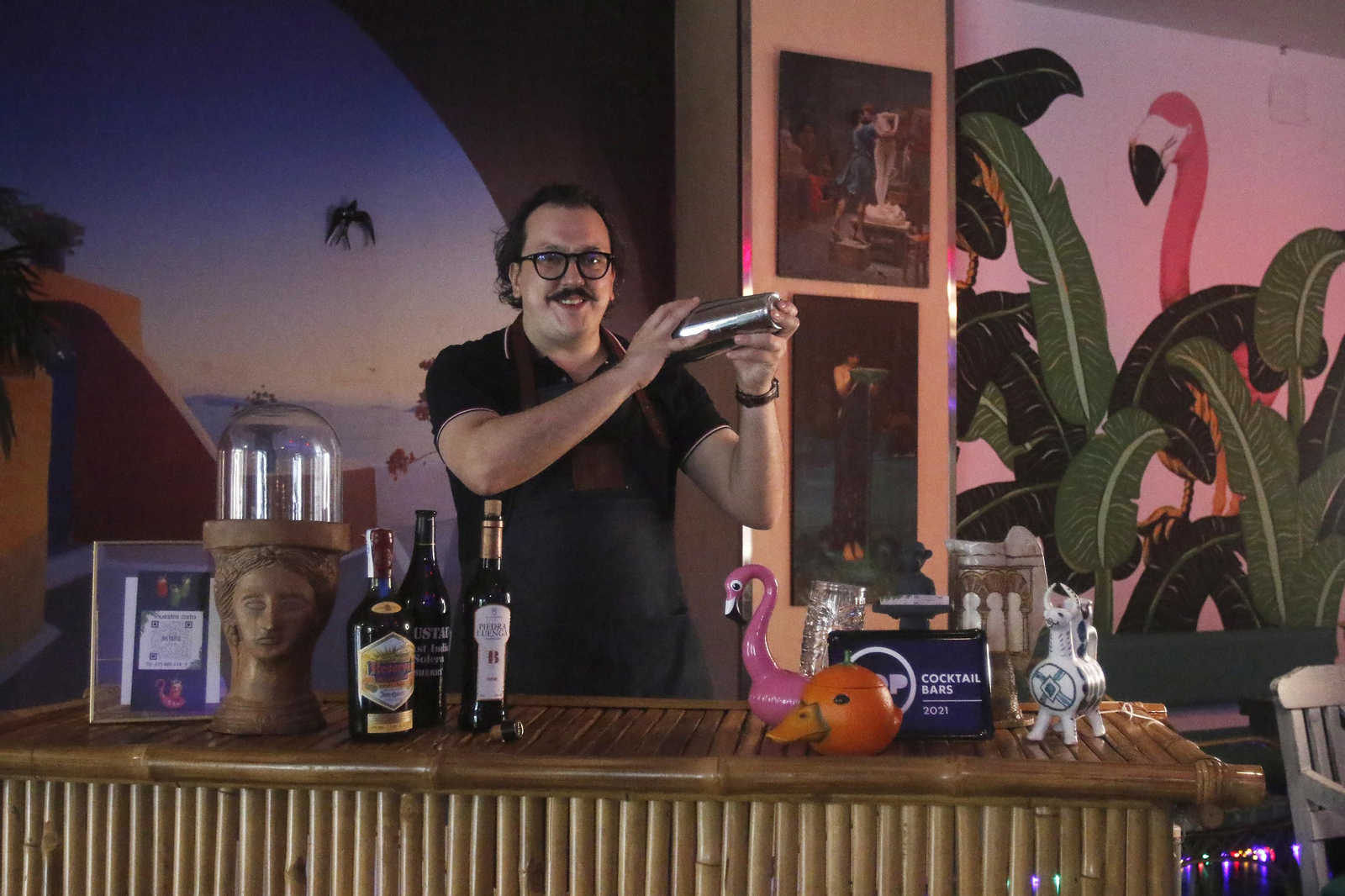 Santiago Madueño, bartender de Distrito Bar de Córdoba.