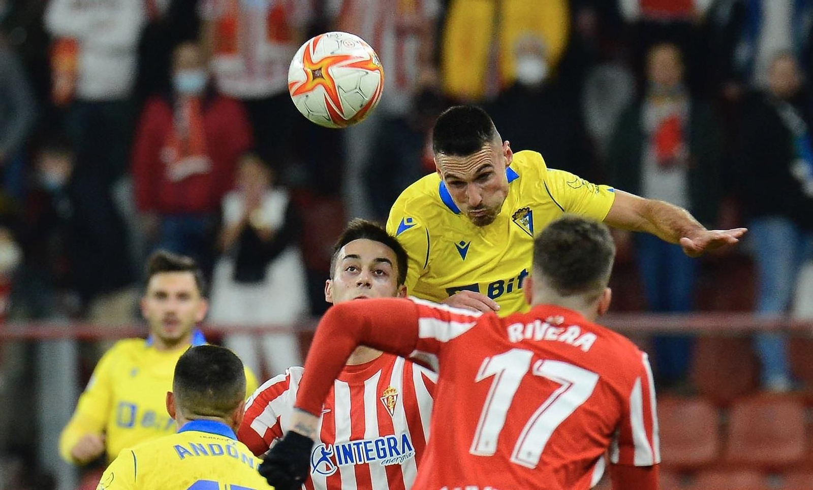 Fede San Emeterio vivirá este jueves su puesta de largo como cadista.