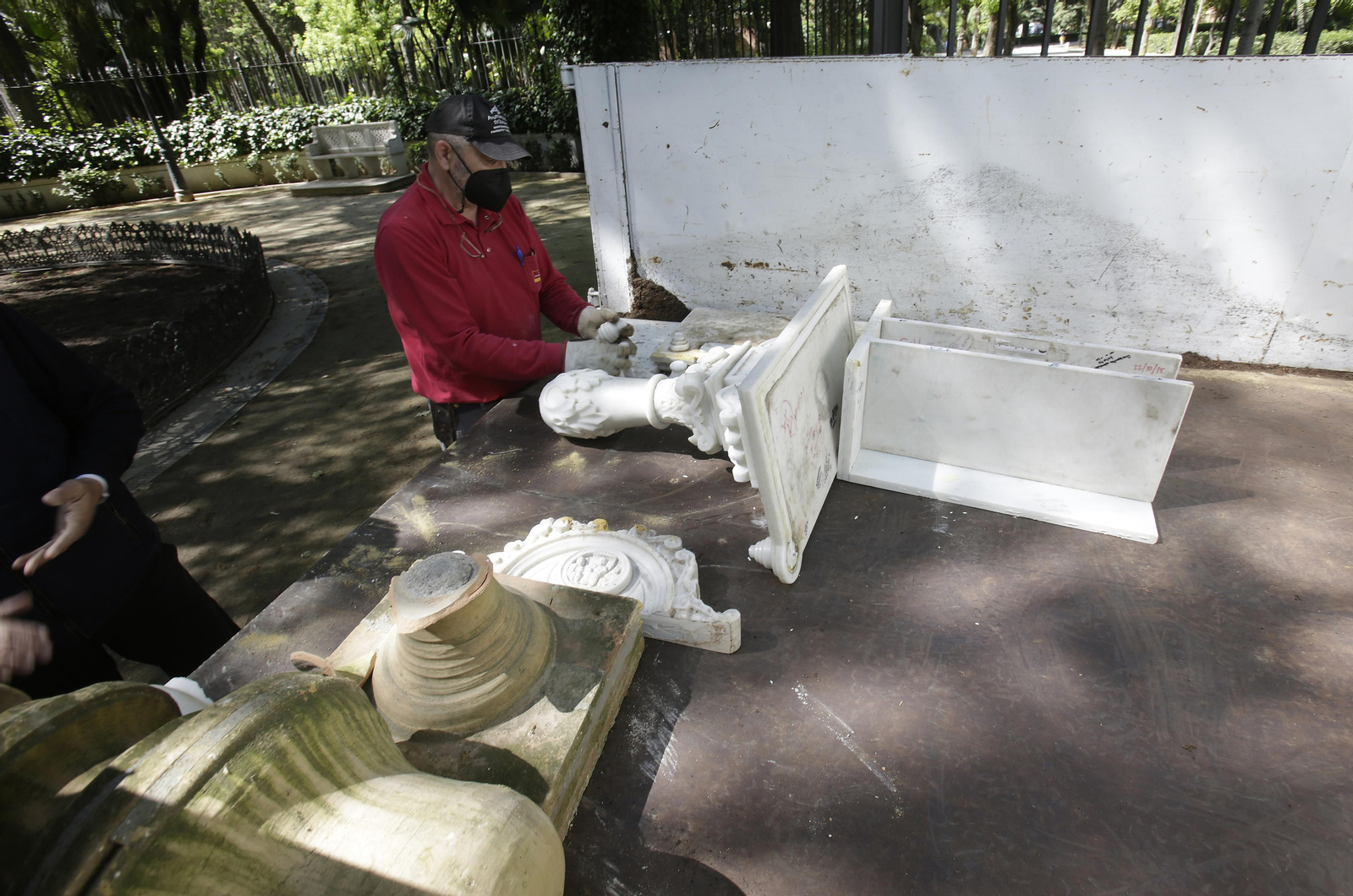 Destrozos en el Parque de María Luisa