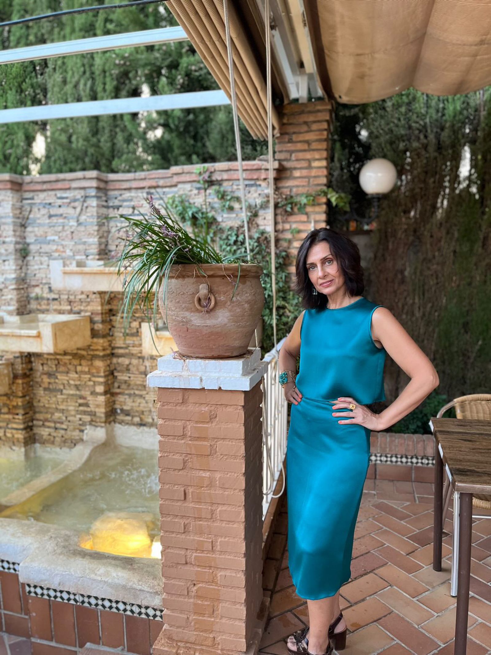 Look vestido azul Nuria Mendoza Palacios