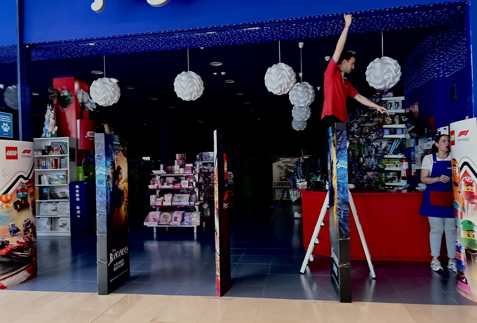 Imágenes del apagón en Sevilla