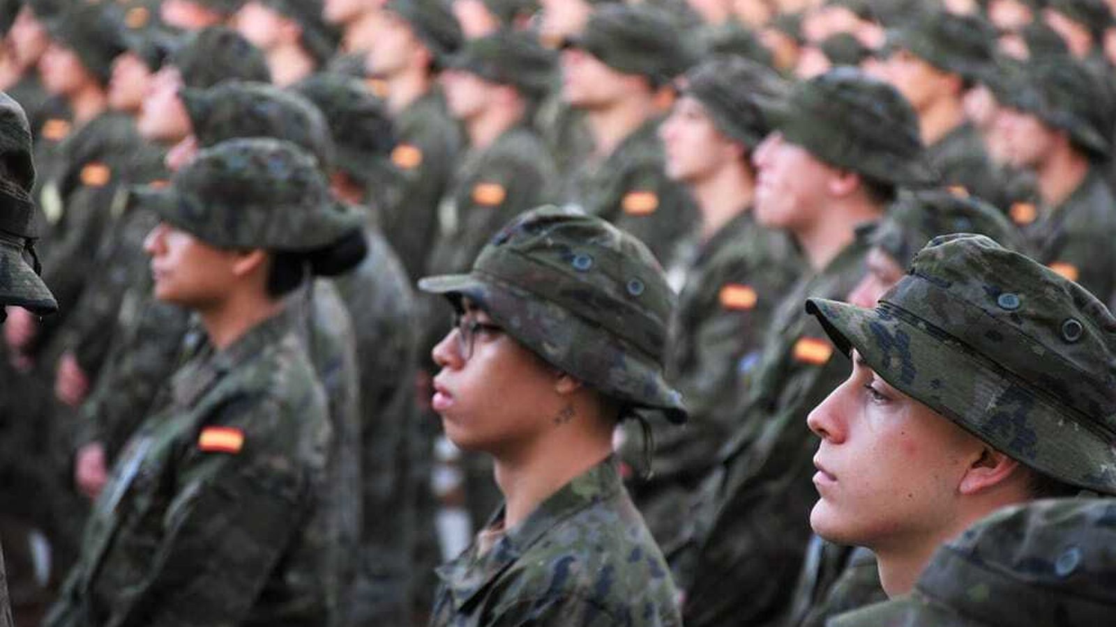 Alumnos del CEFOT-2 de Camposoto en San Fernando.