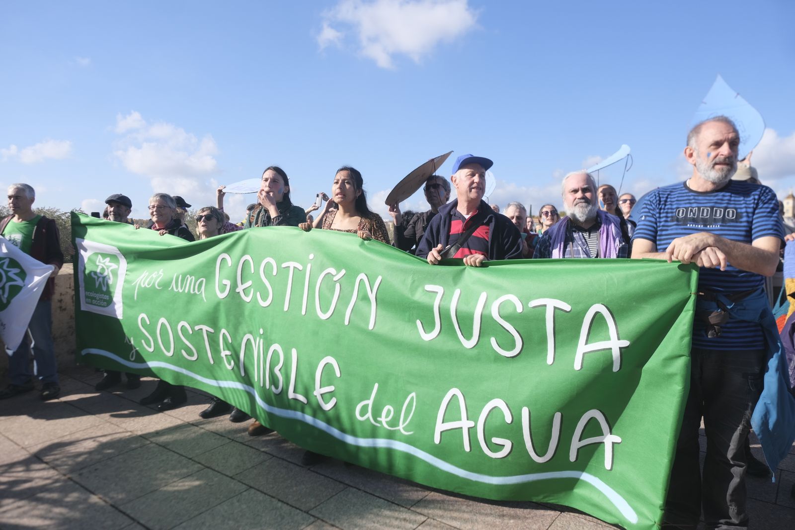La manifestación  por el agua de Ecologistas, en imágenes