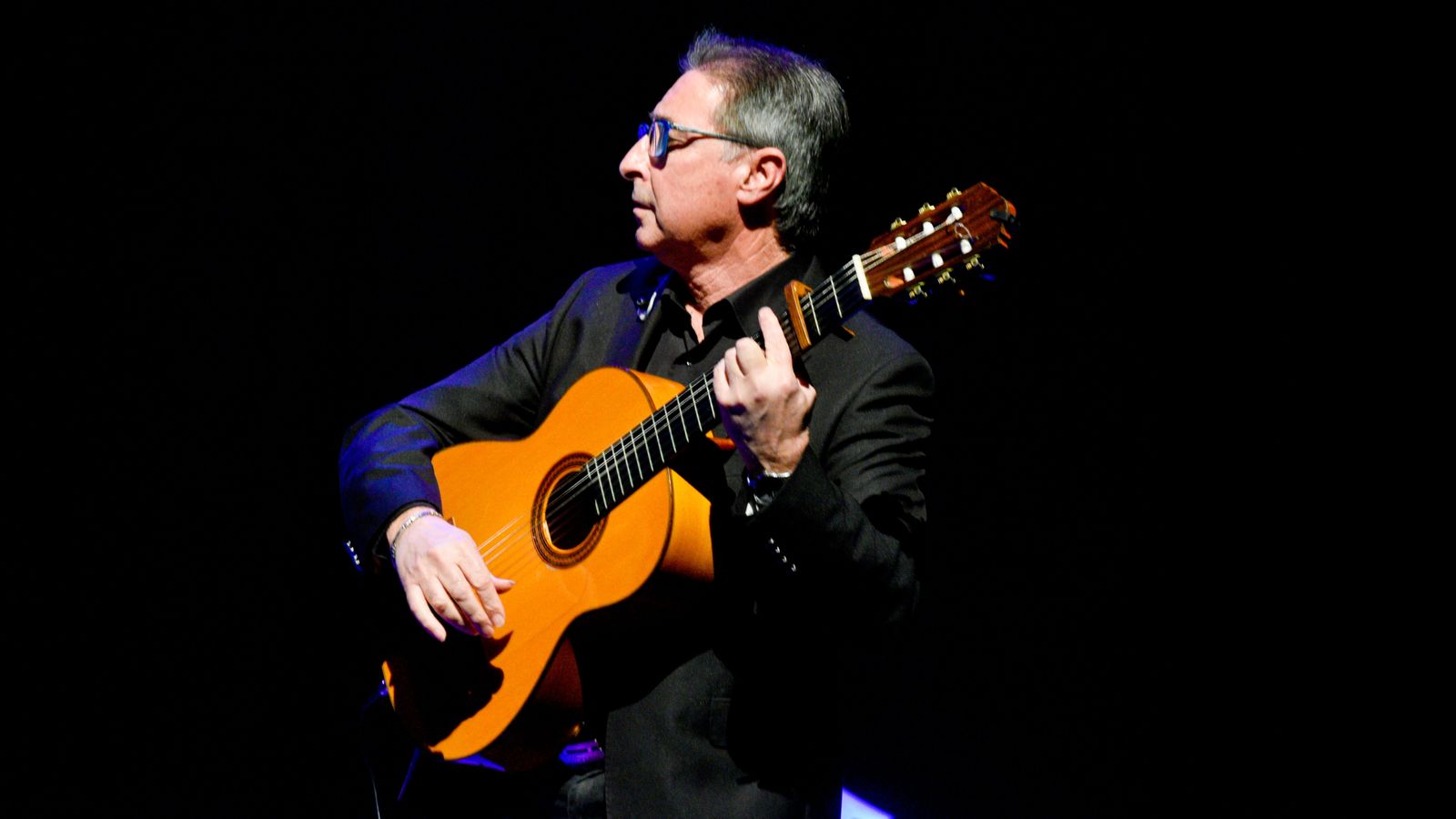 Ecos del Rocio el concierto en la Línea