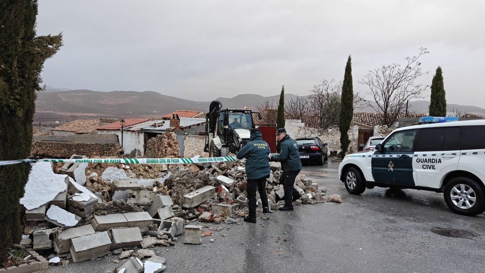 Agentes de la Guardia Civil en el lugar de los hechos