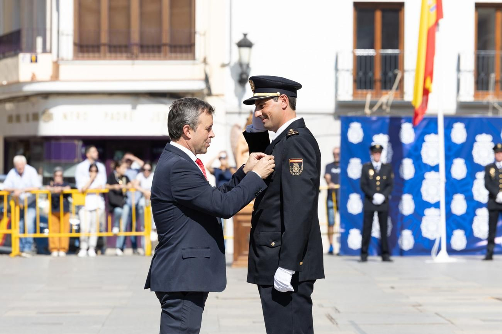 Acto por el día de la Policía Nacional, con motivo de la festividad los Santos Ángeles Custodios