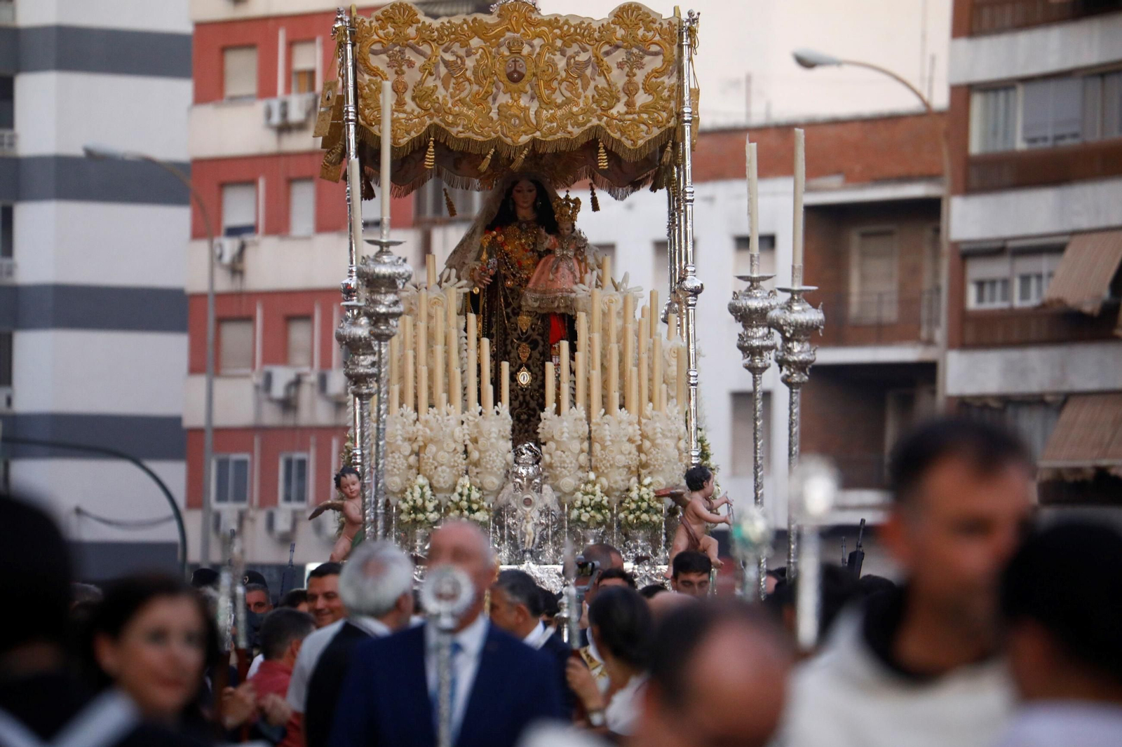Las mejores fotos de la procesión de la Virgen del Carmen de San Cayetano de Córdoba