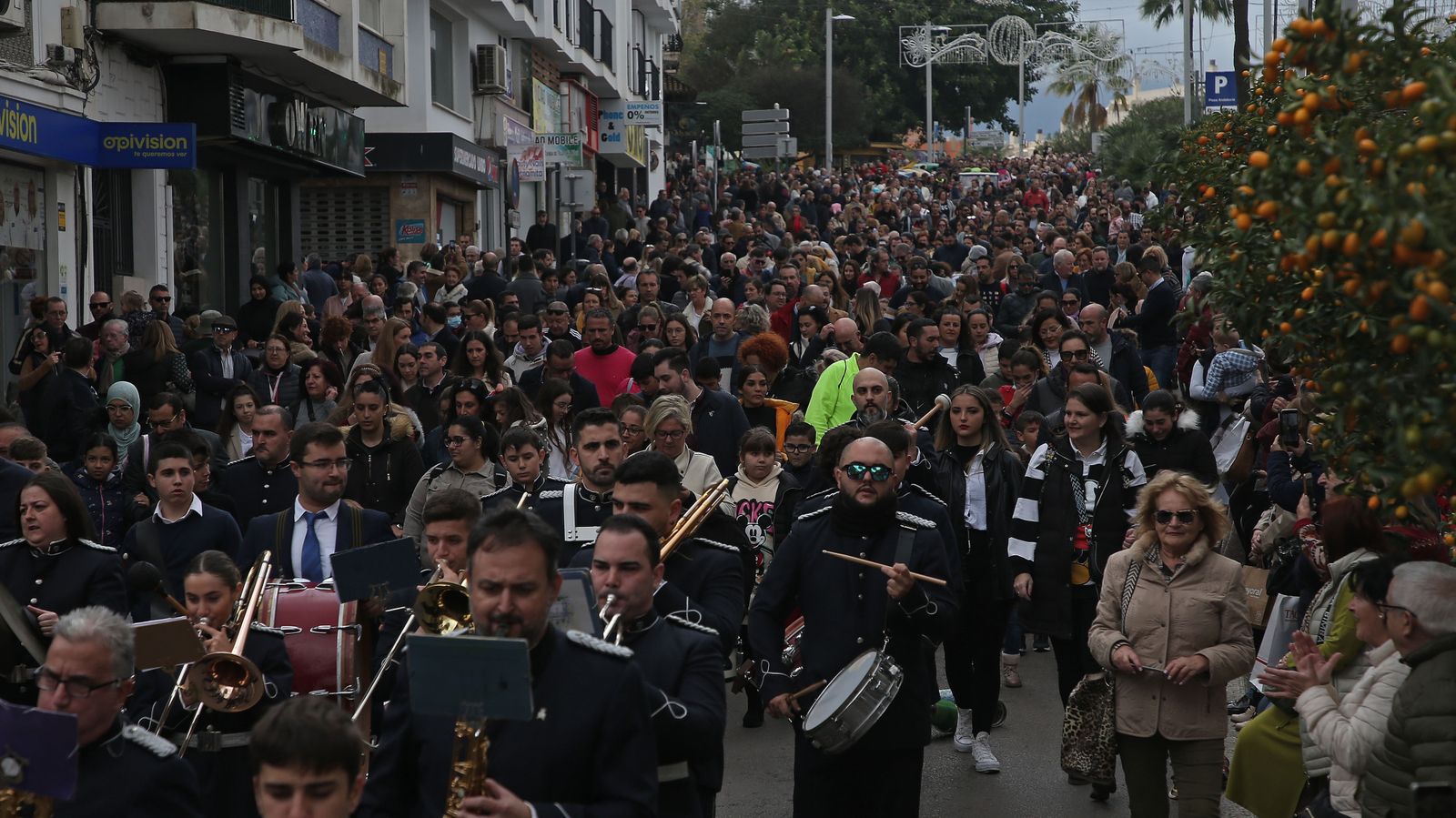 Fotos del arrastre de latas en Algeciras