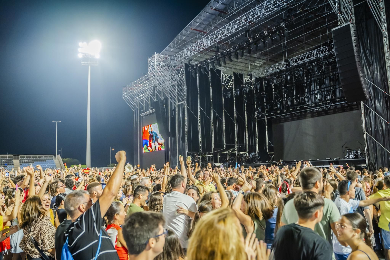 El concierto de Aitana en Roquetas de Mar, en imágenes