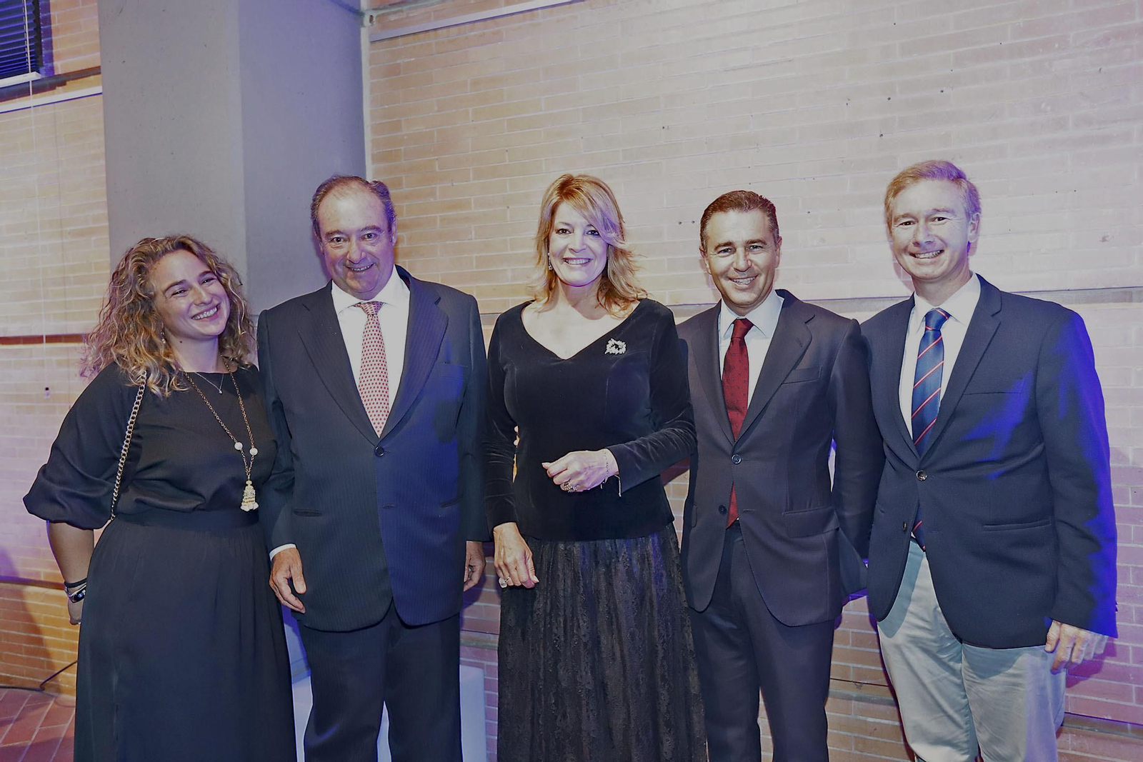 Imágenes de la recepción a los invitados a la gala del 40 aniversario de Huelva Información