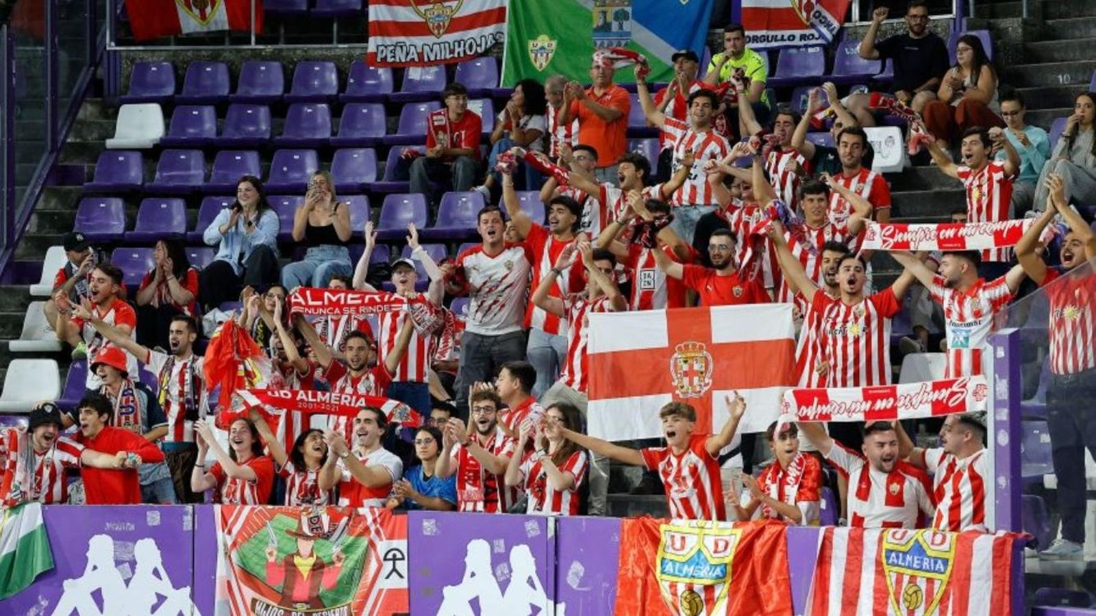 La afición rojiblanco, el motor del equipo en cada partido como visitante.