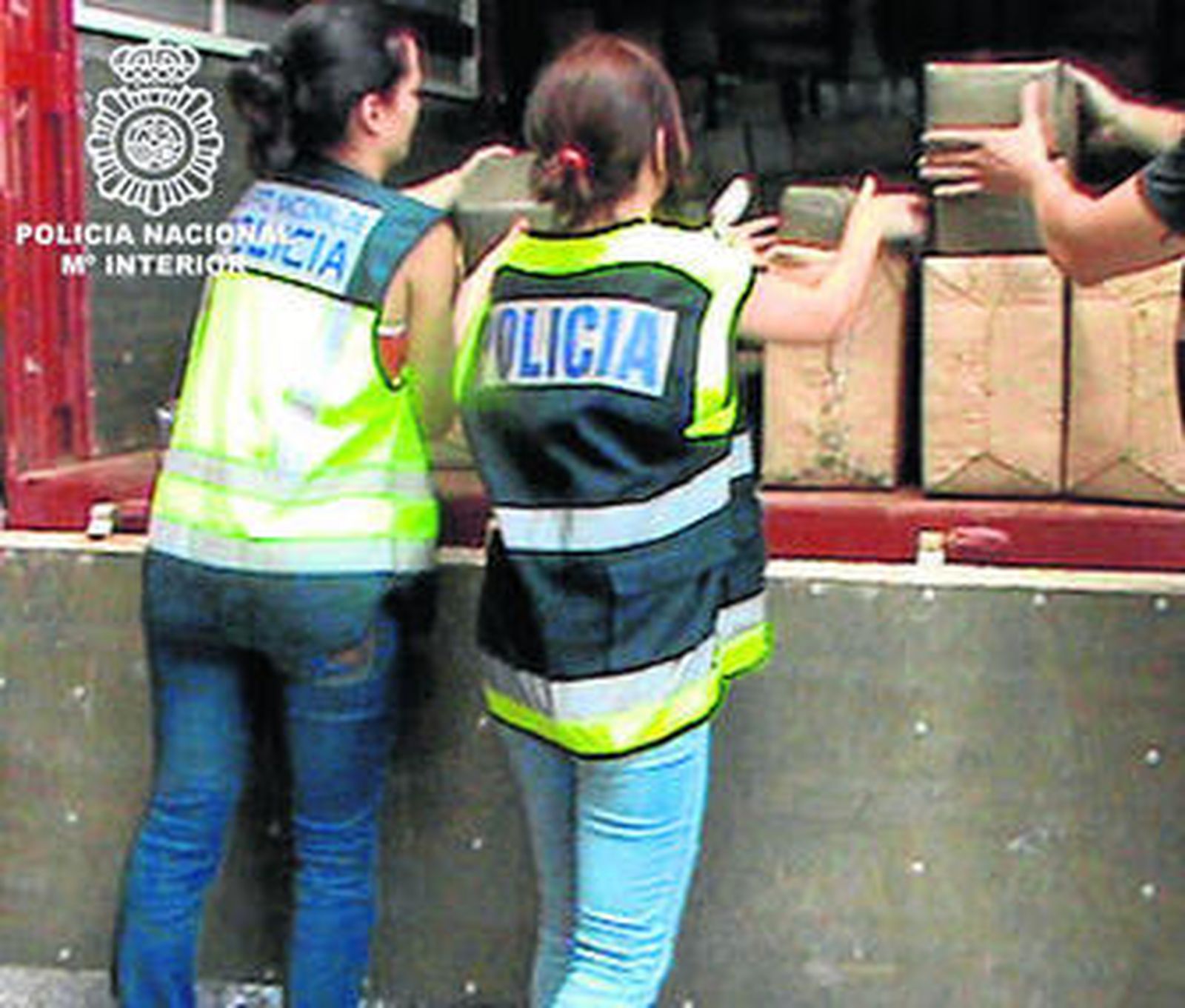 Agentes de la Policía Nacional en la 'Operación Hulk'