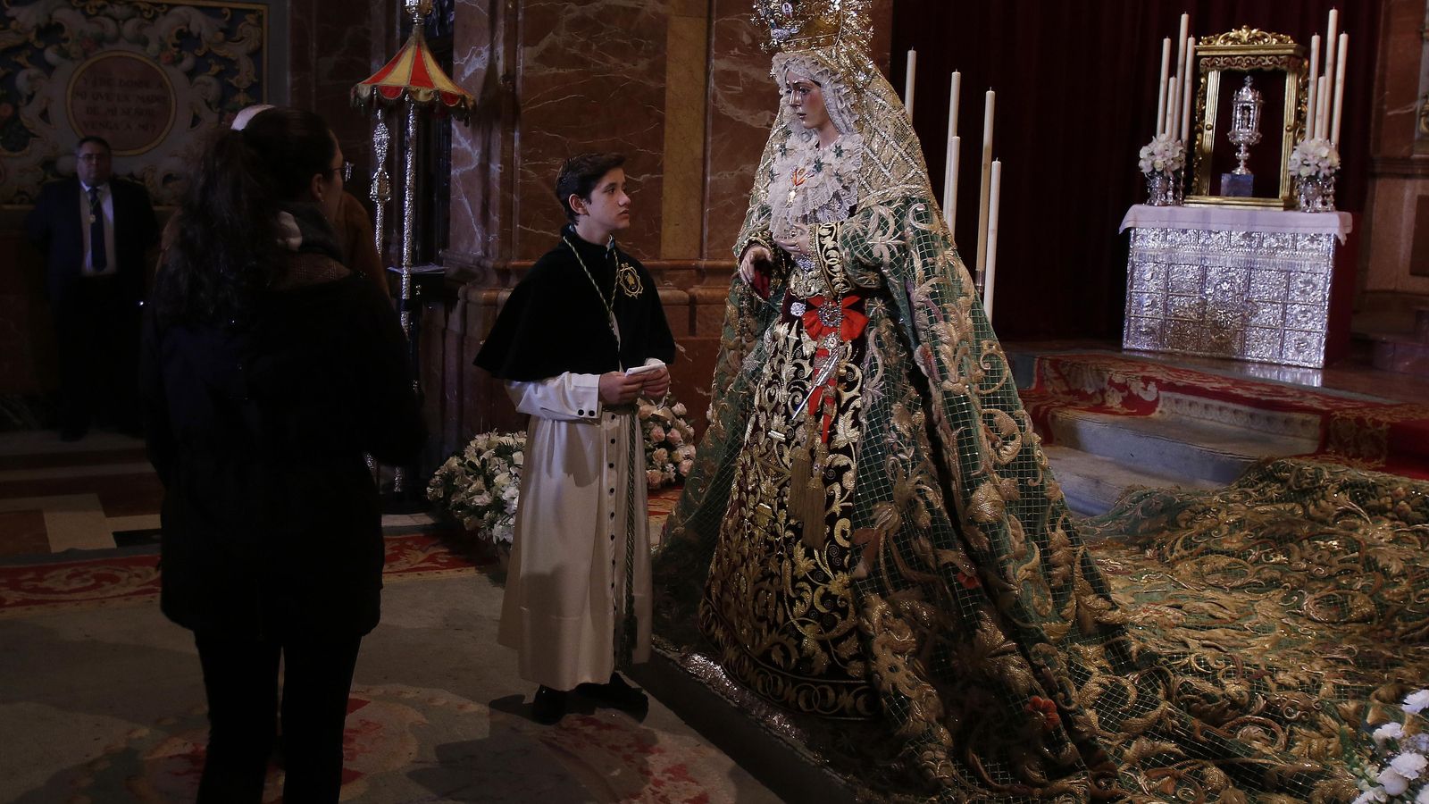 Besamanos de la Macarena el pasado mes de diciembre.