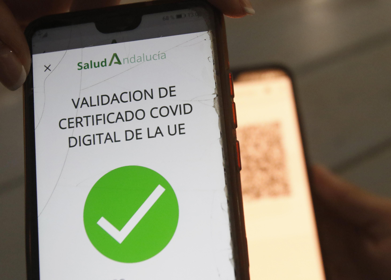 Las fotografías del estreno del pasaporte covid en Córdoba