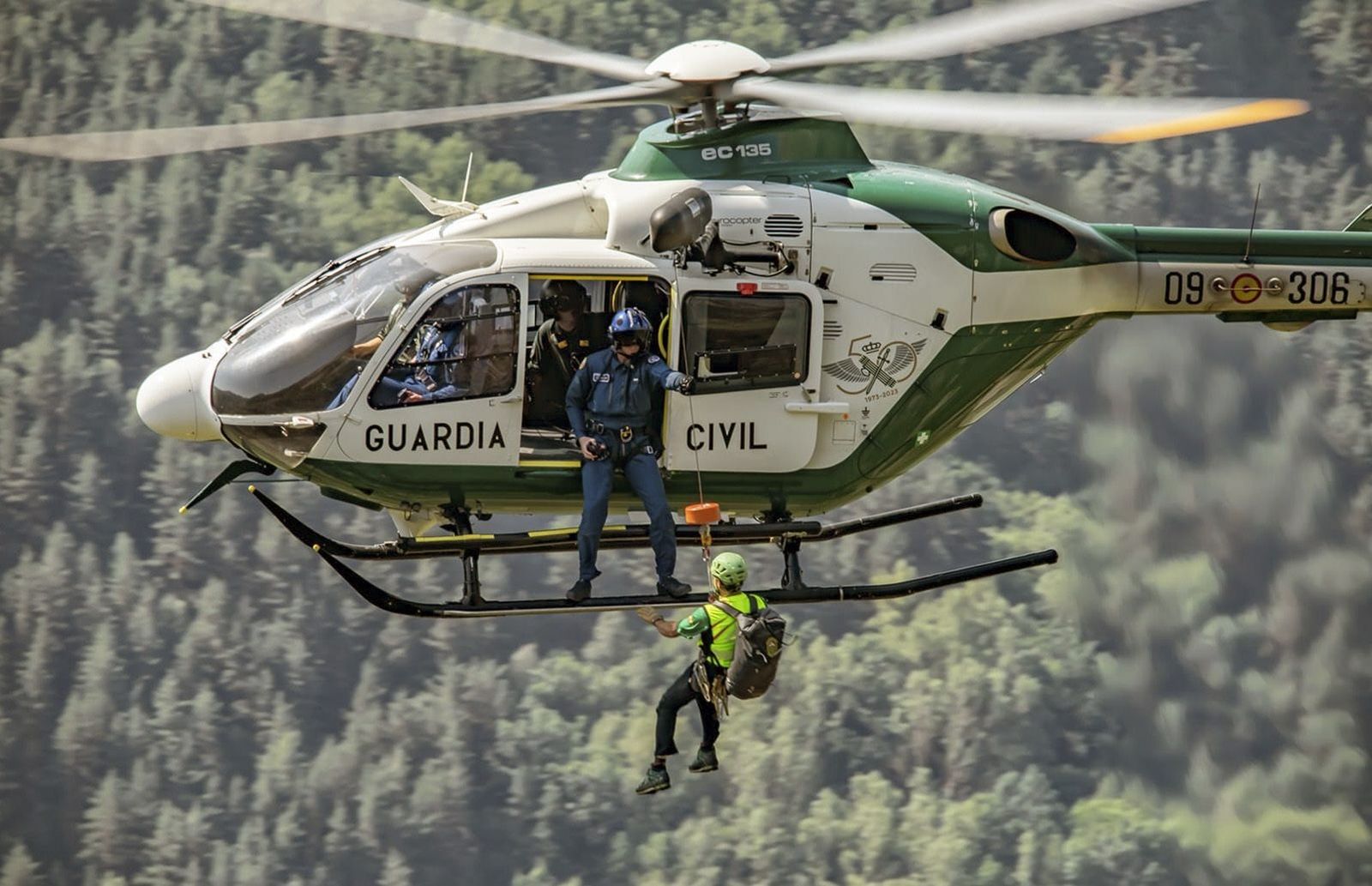 Imagen de archivo de una intervención del equipo de rescatistas de la Guardia Civil
