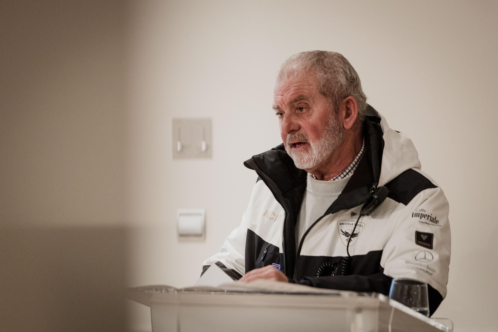 Enrique de la Higuera y Carlos Olmedo, premiados por su trayectoria empresarial en Sierra Nevada