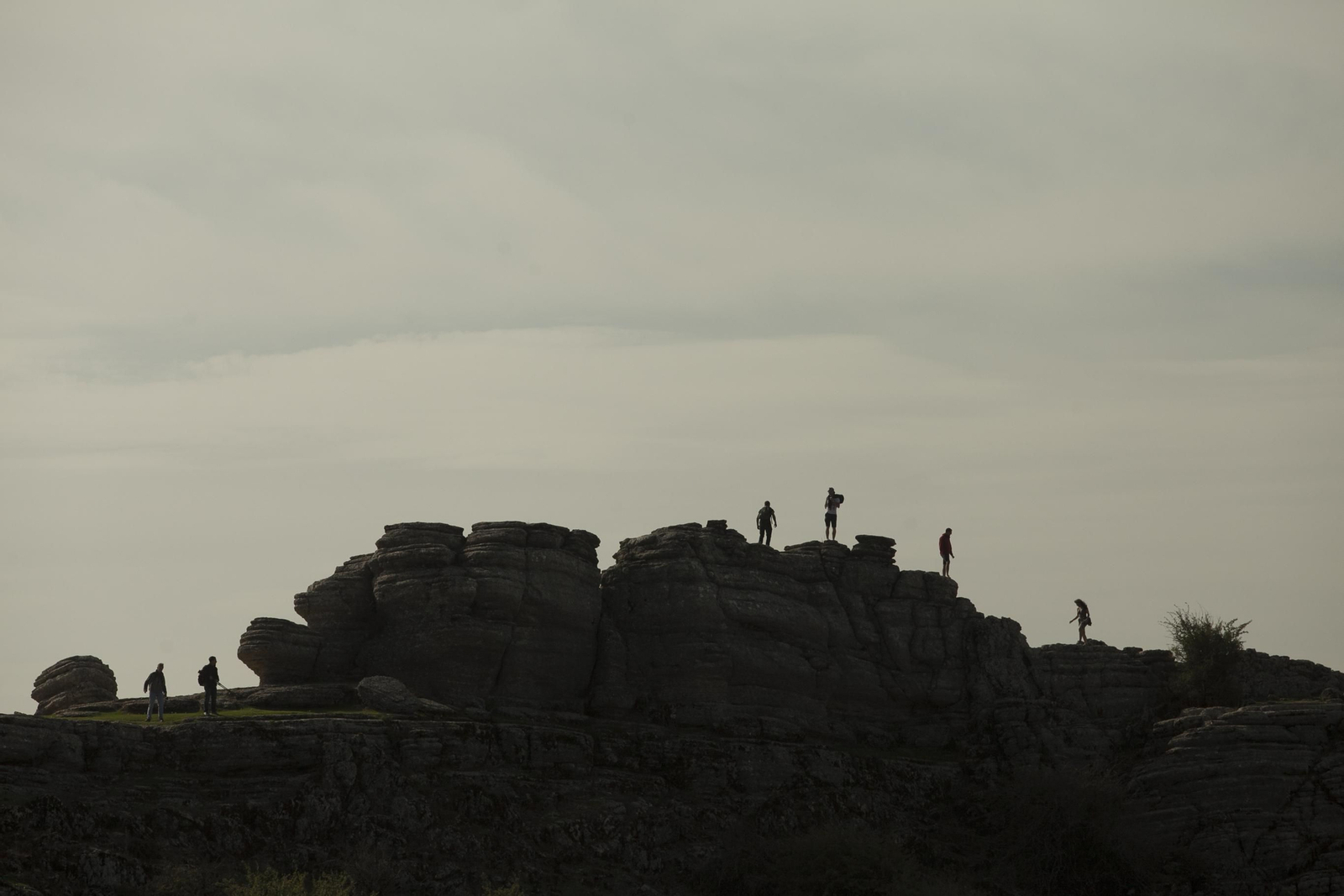 Visitantes en El Torcal de Antequera.