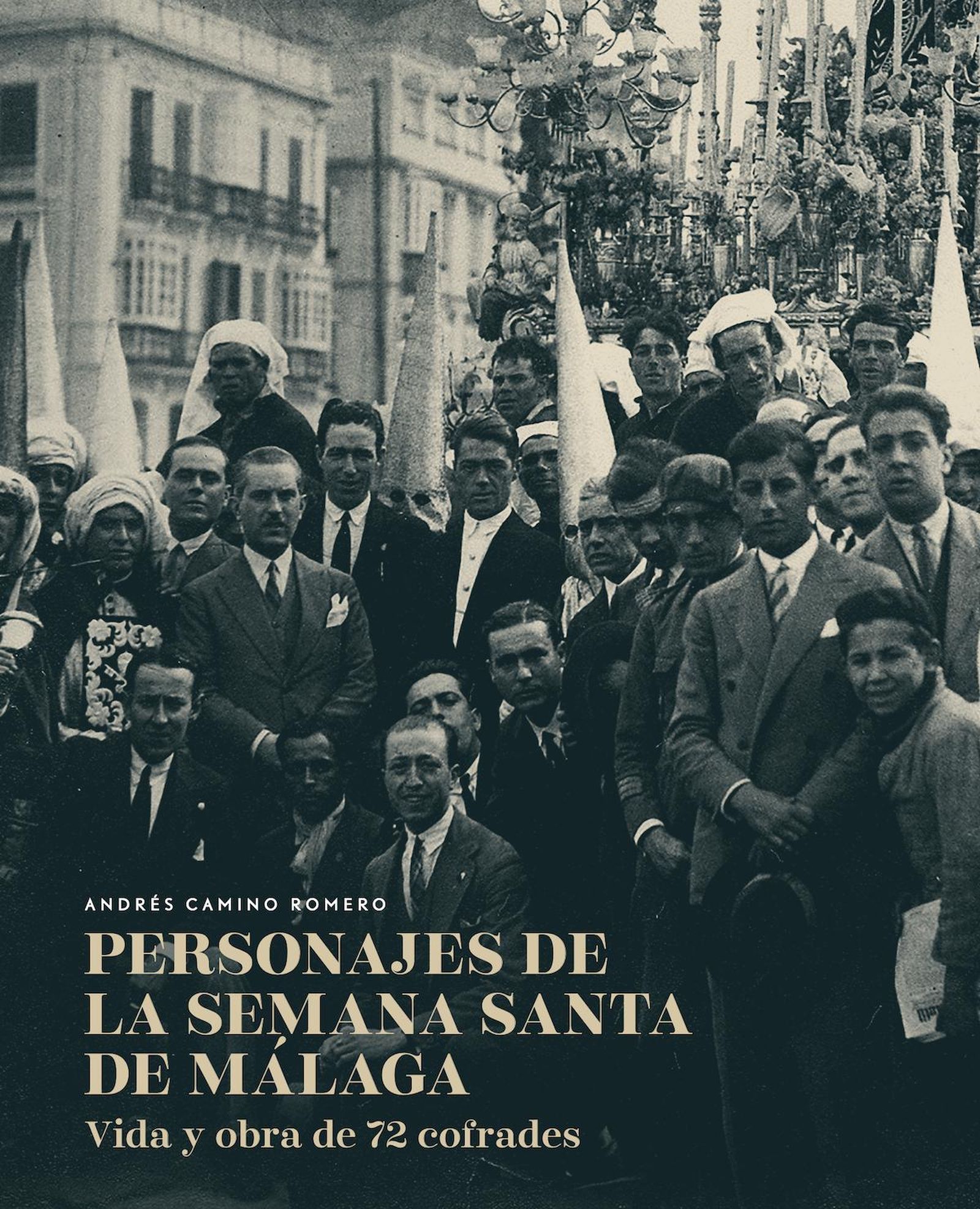 Portada del libro 'Personajes de la Semana Santa de Málaga'.