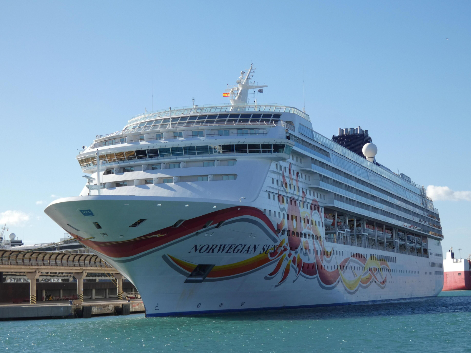 El buque ‘Norwegian Sur’ que será protagonista de tres escalas cruceristas este febrero. El buque ‘Norwegian Sur’ que será protagonista de tres escalas cruceristas este febrero.