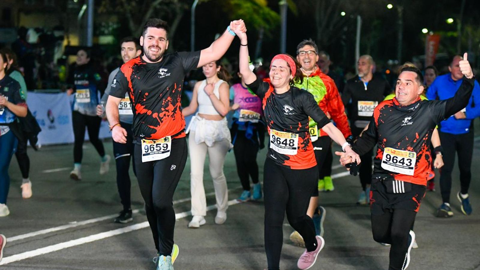 En imágenes: búscate en tu llegada a meta de la Carrera de San Antón 2025 (10)