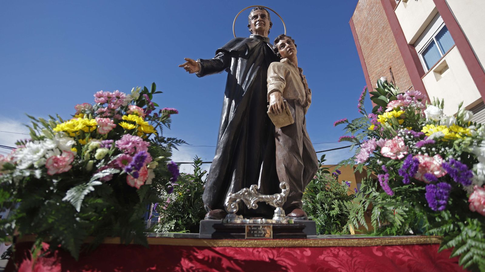 Fotos de la procesión de María Auxiliadora en La Línea