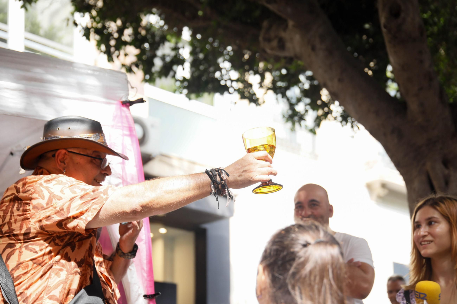 Las mejores imágenes del espectáculo 'Magia en la Calle' en el Paseo de Almería