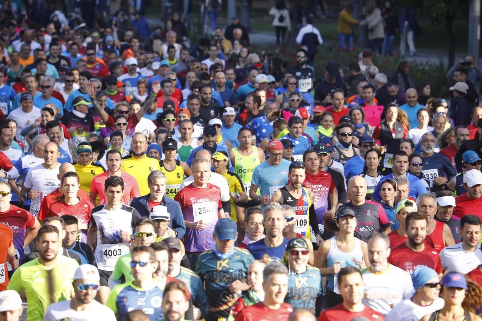 Las imágenes de la salida de la 36 Media Maratón de Córdoba