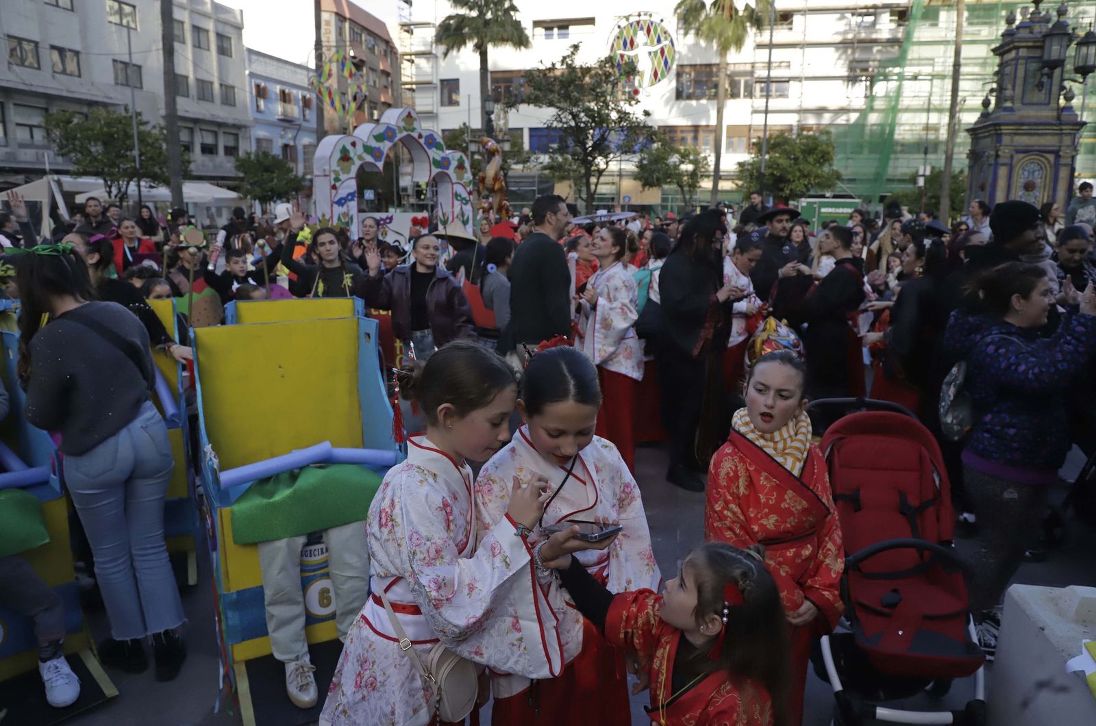 Fotos del III Pasacalles Escolar del Carnaval Especial en Algeciras
