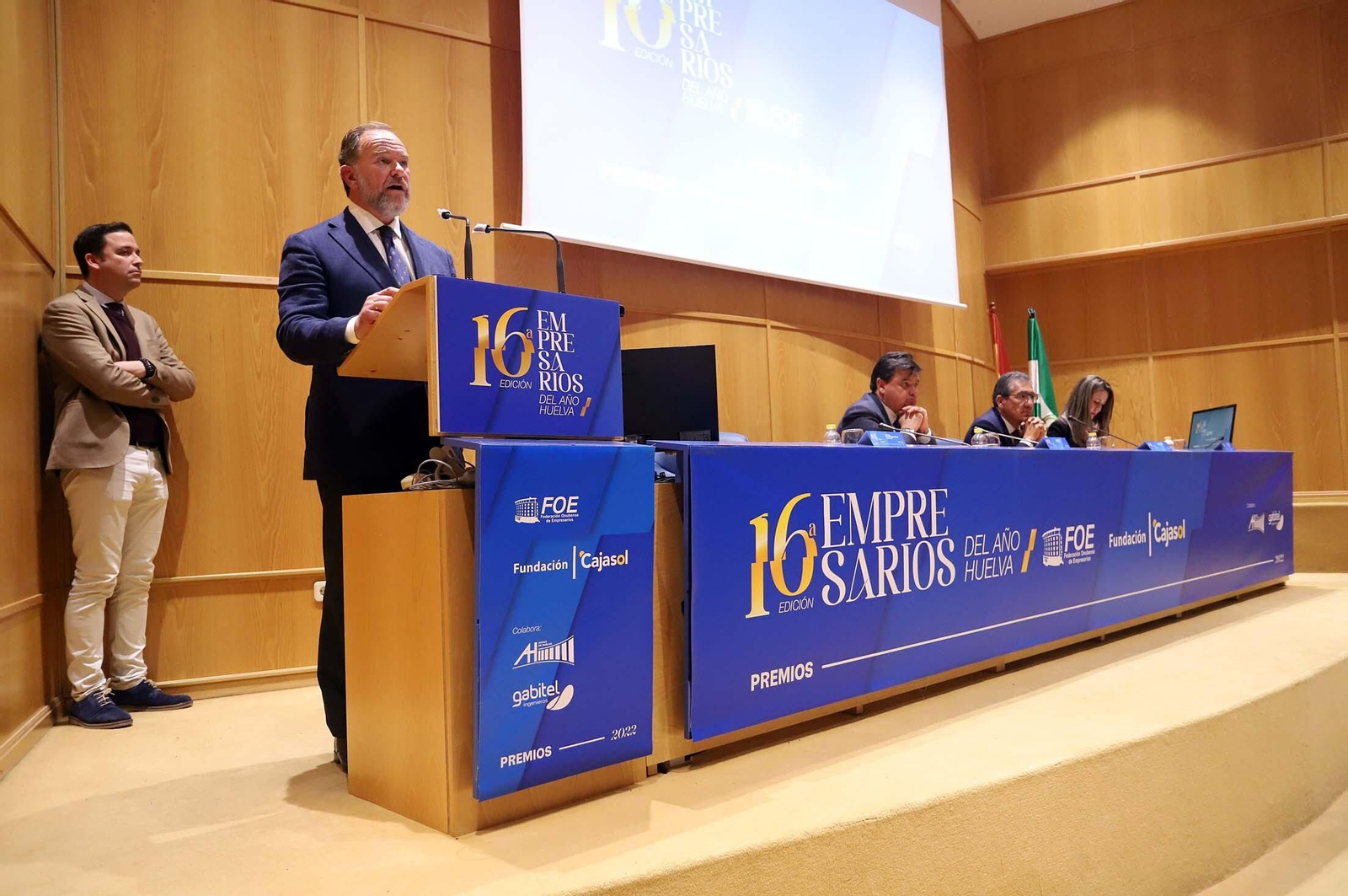 Imágenes de la entrega de los XVI Premios Empresarios del Año de Huelva