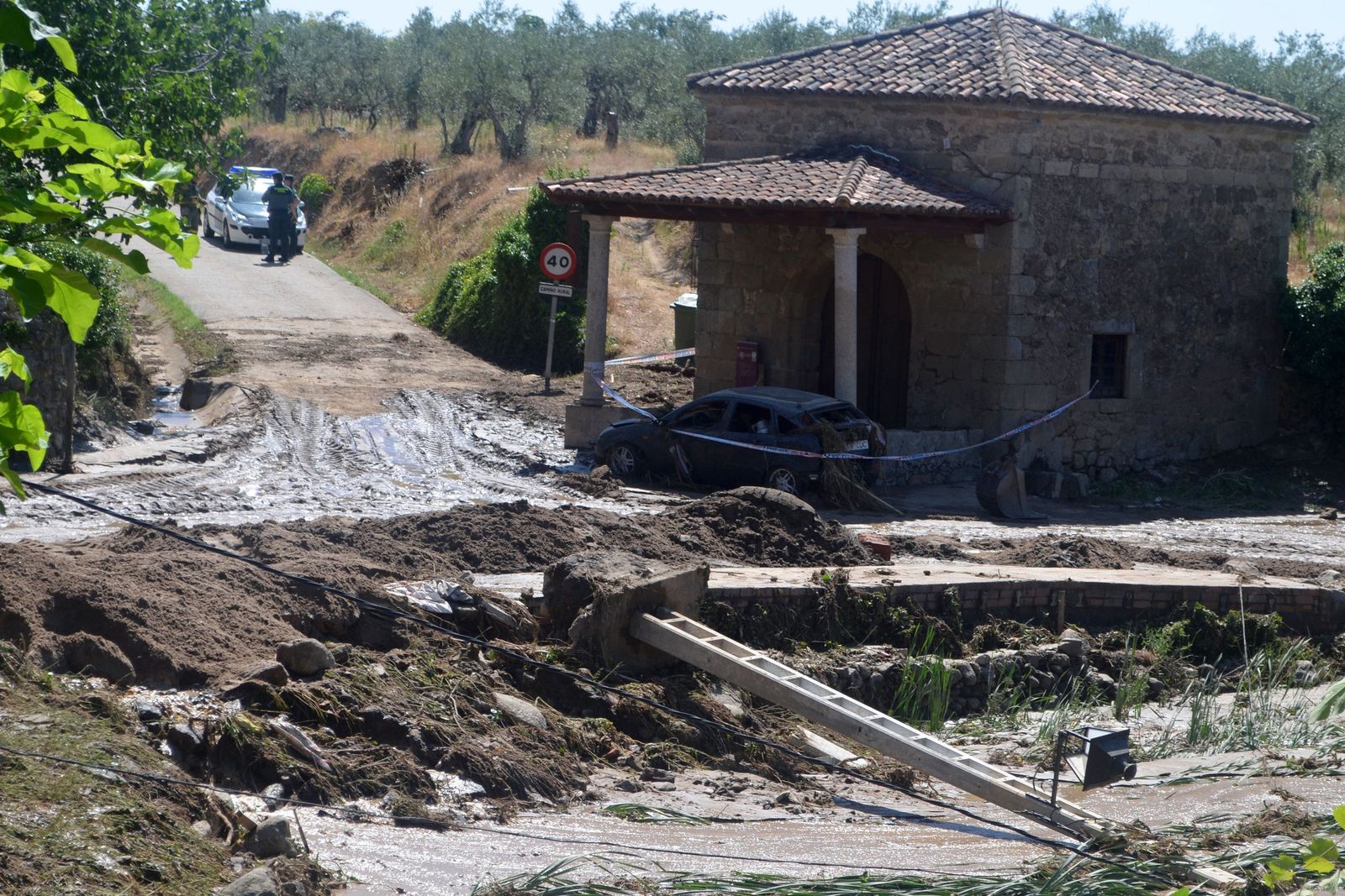 La rotura de una presa anega un pueblo cacereño