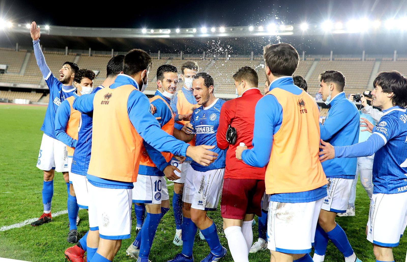 Imágenes del partido entre el Xerez DFC-Conil
