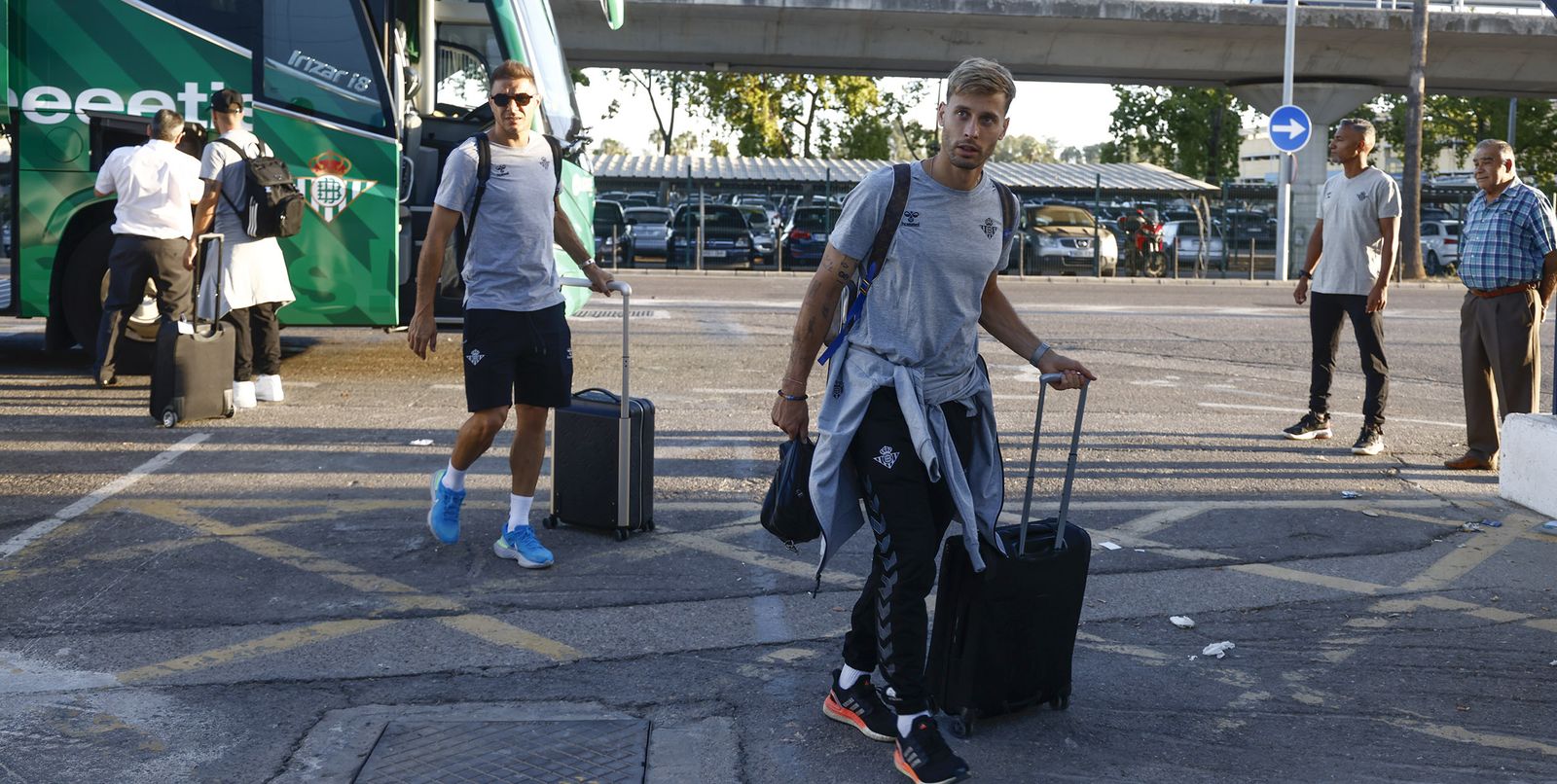 Las imágenes del viaje a Helsinki del Betis