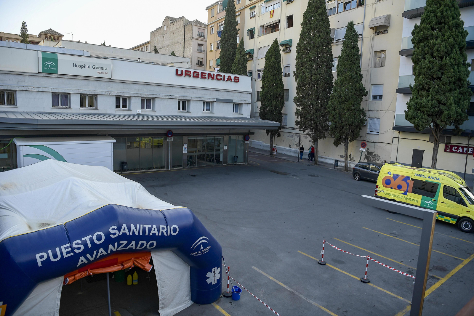 El coronavirus bate nuevo récord en Granada: 9 muertos y 194 positivos nuevos en el último día