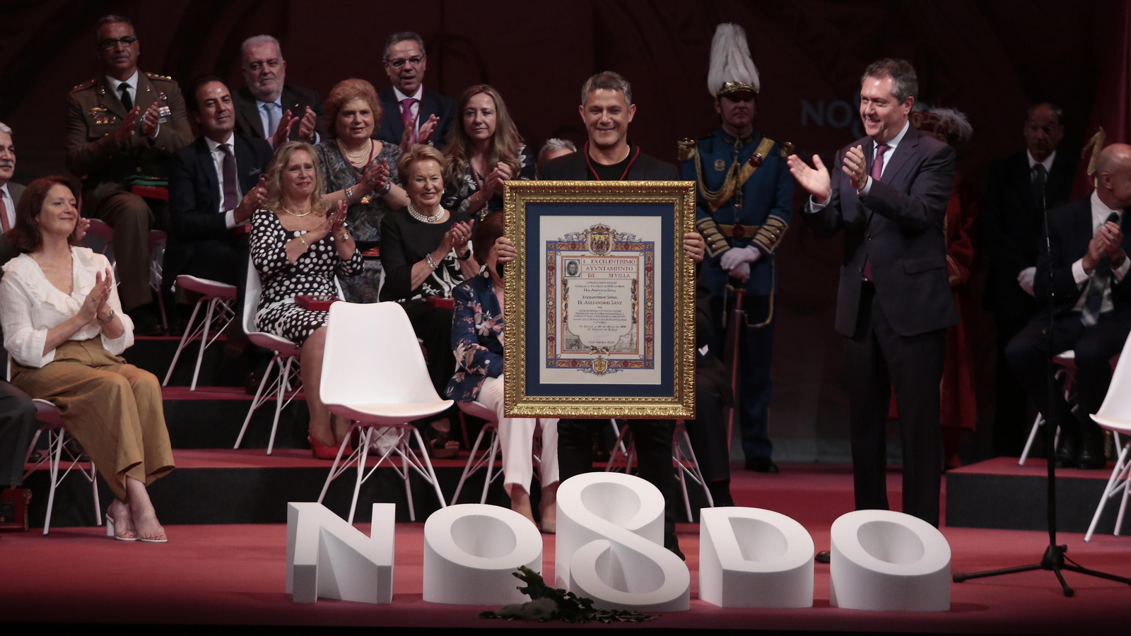 Las imágenes de la entrega de las Medallas de Sevilla