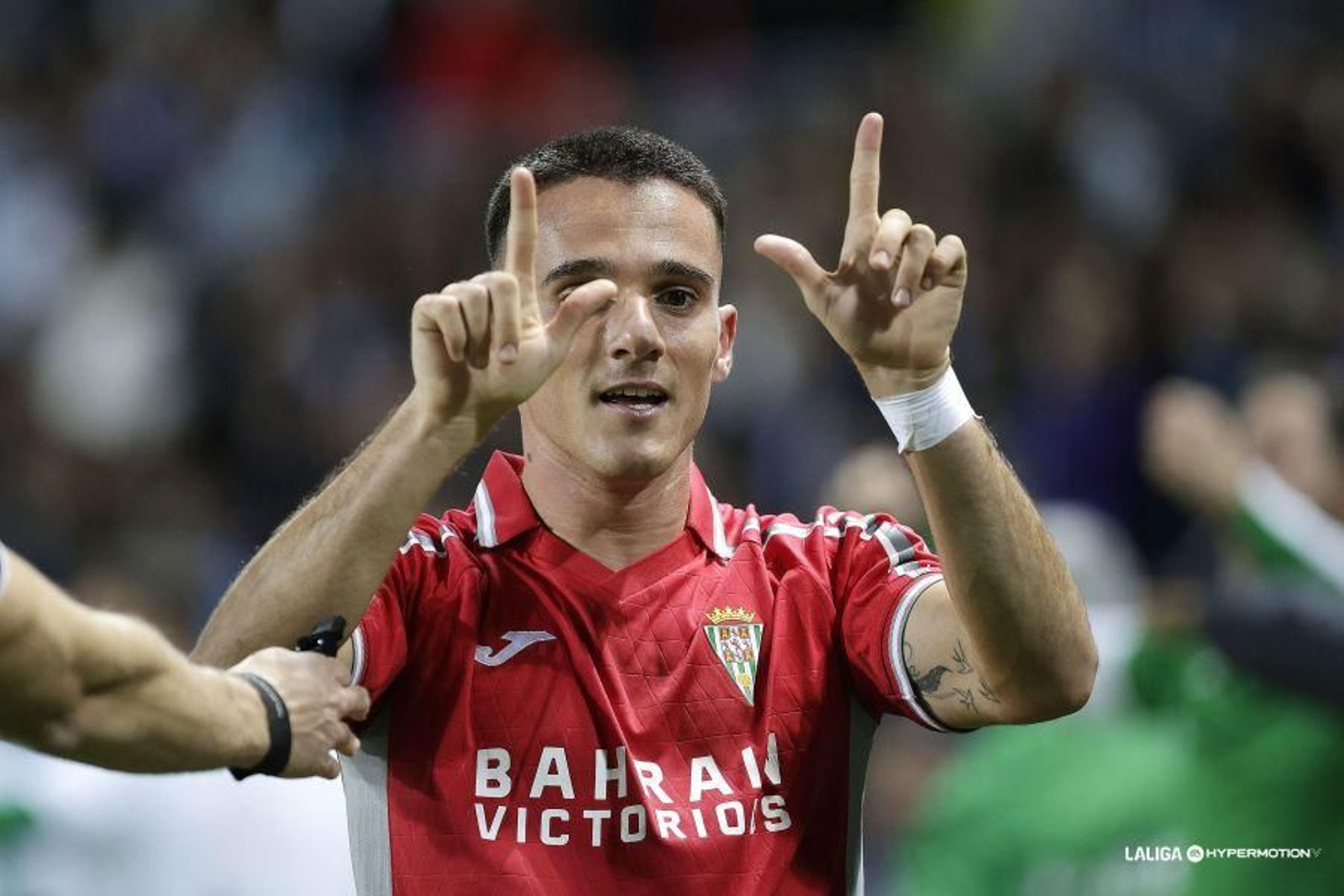 Diego Bri celebra su gol en La Rosaleda. Diego Bri celebra su gol en La Rosaleda.