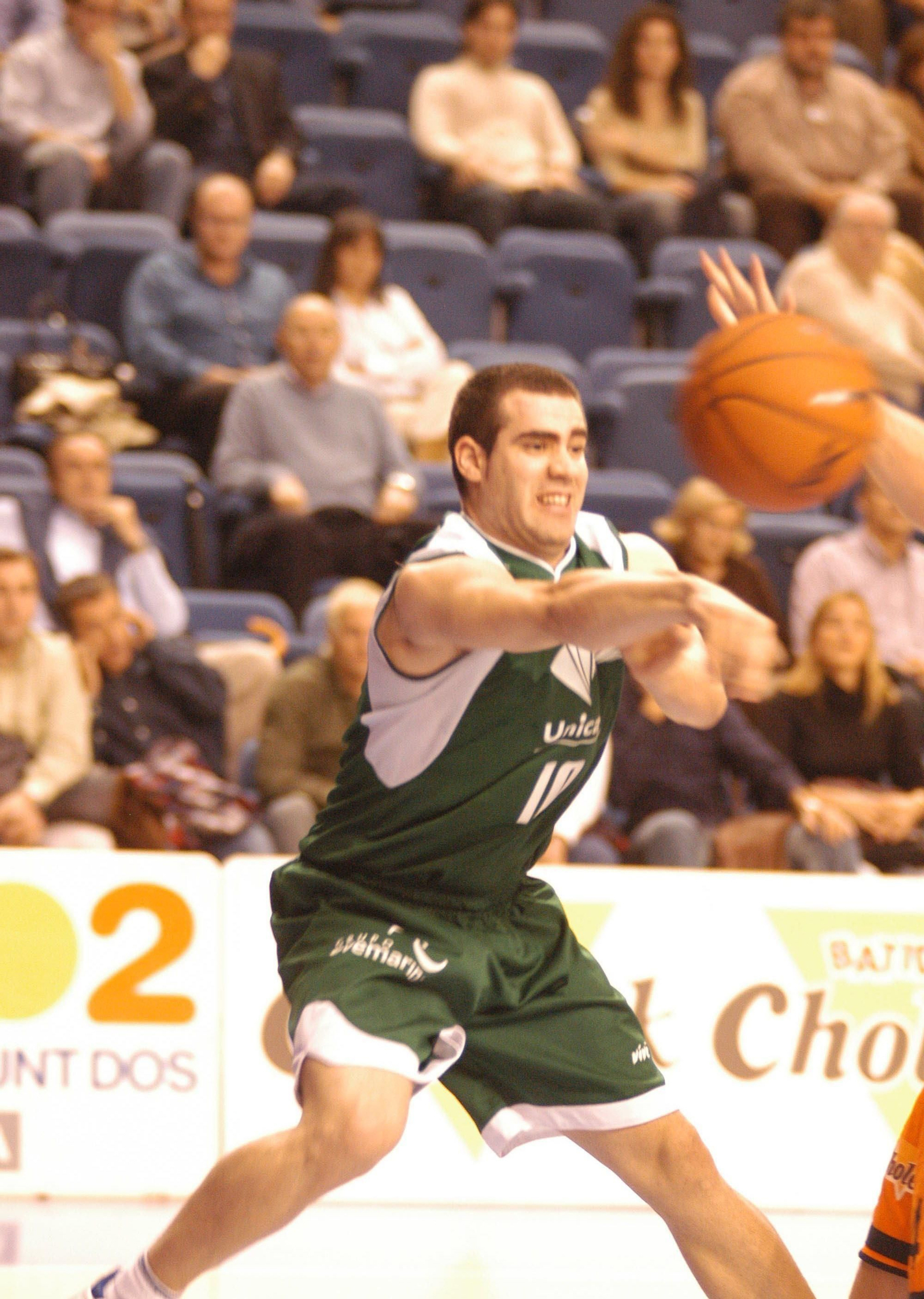 La carrera de Carlos Cabezas, en fotos