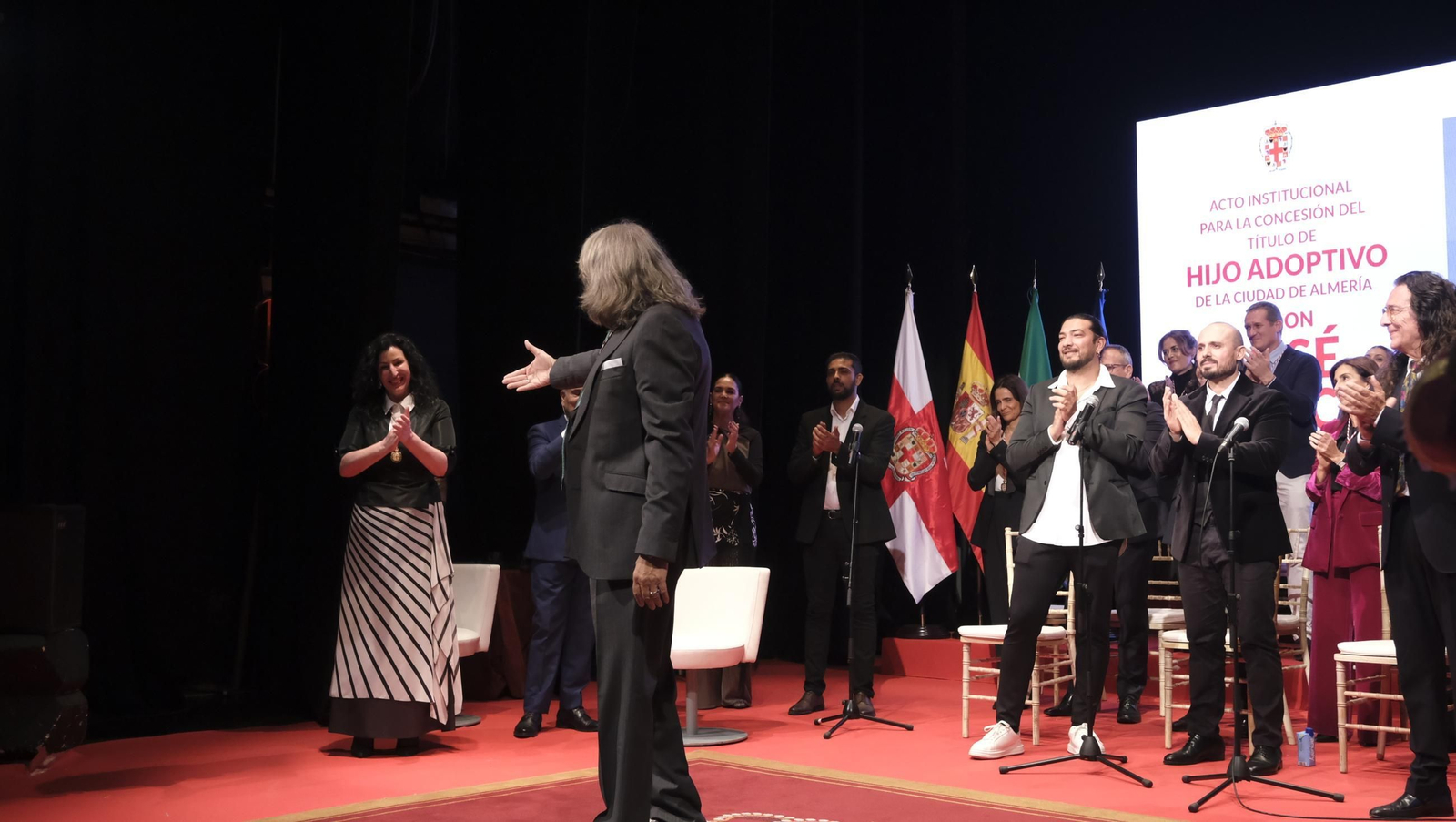 El cantaor José Mercé ya es Hijo Adoptivo de la Ciudad de Almería, en imágenes