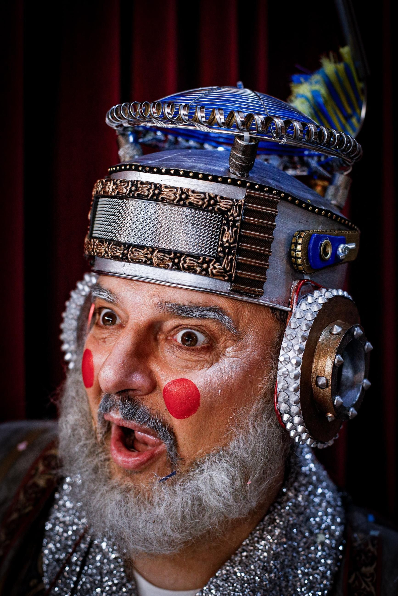 Búscate entre las mejores imágenes de la primera sesión de cuartos de final del COAC 2025