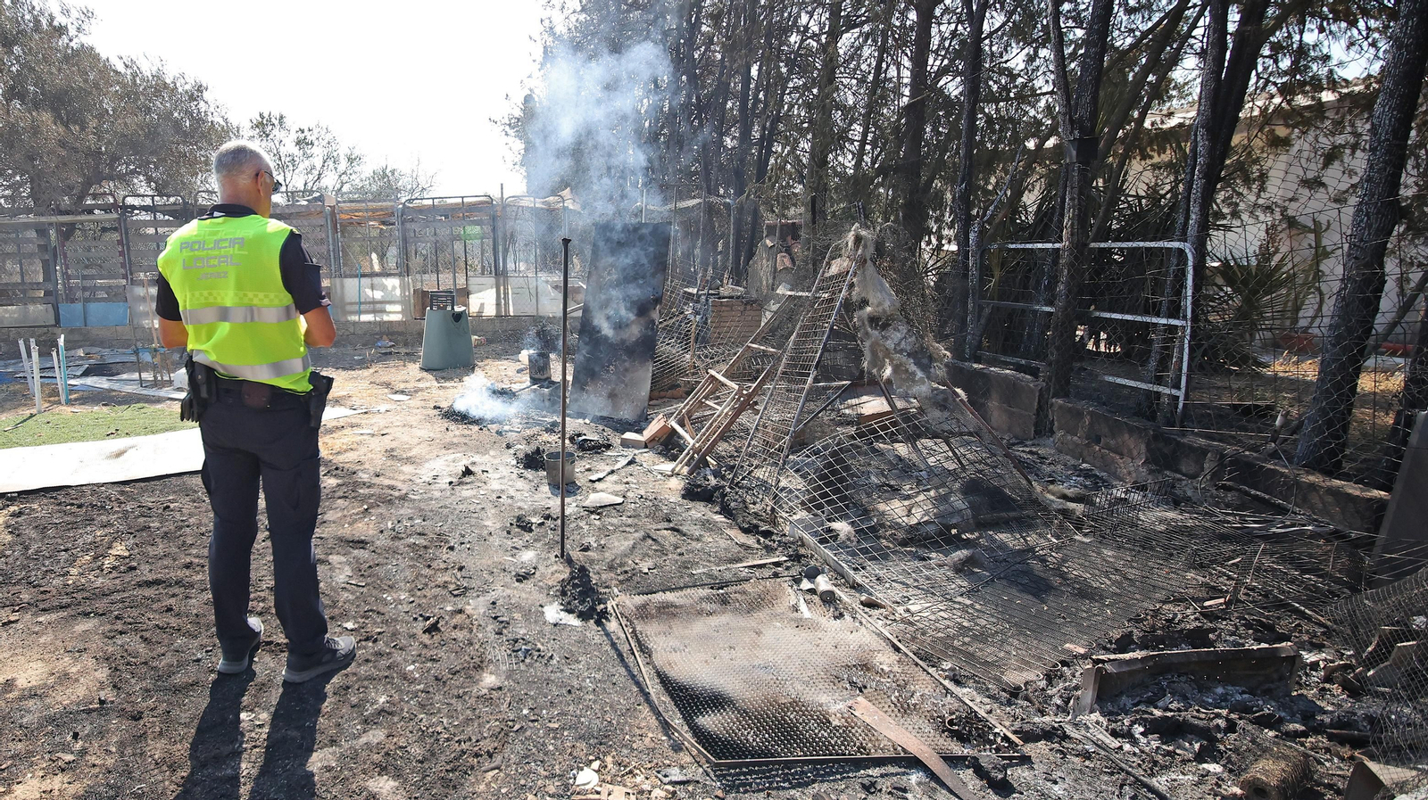 Imágenes de las zonas afectadas por el grave incendio en Jerez