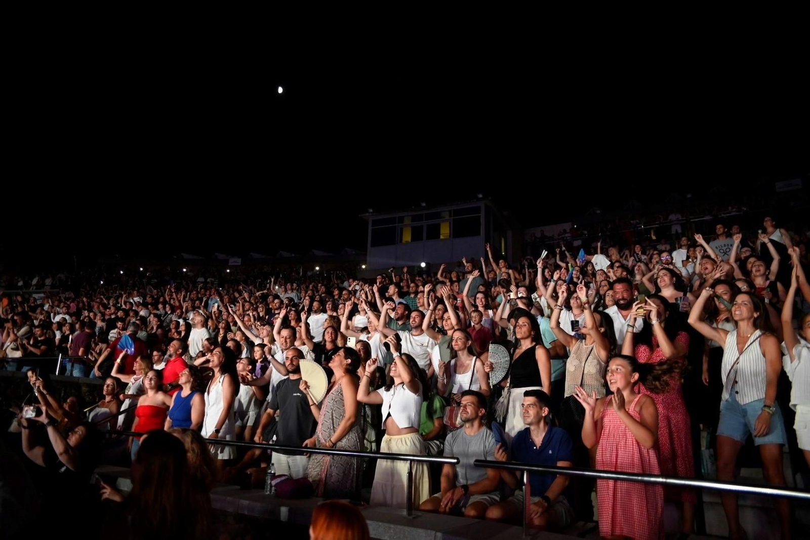 Las mejores imágenes del concierto de Dani Fernández en el Festival de la Guitarra de Córdoba