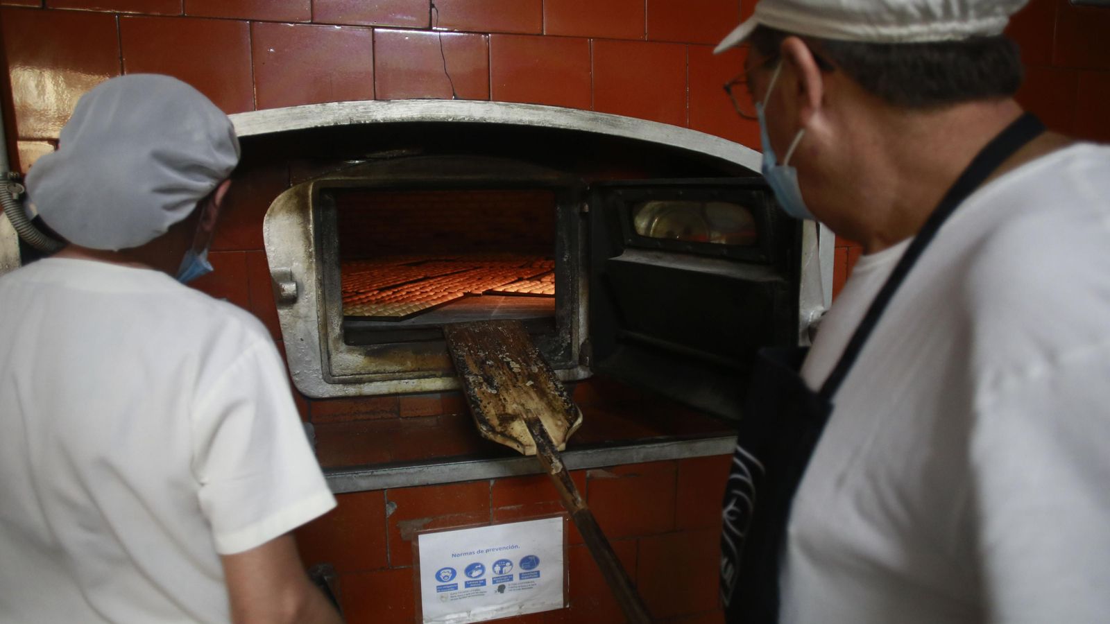 Horno de leña utilizado por La Perla.