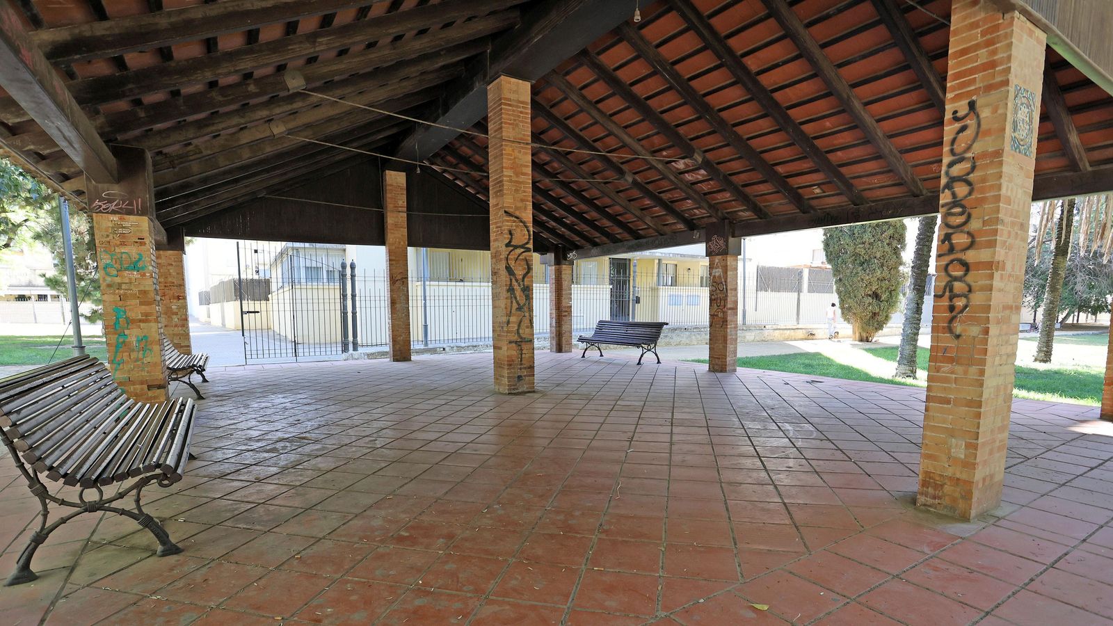 Templete situado en el interior del parque.