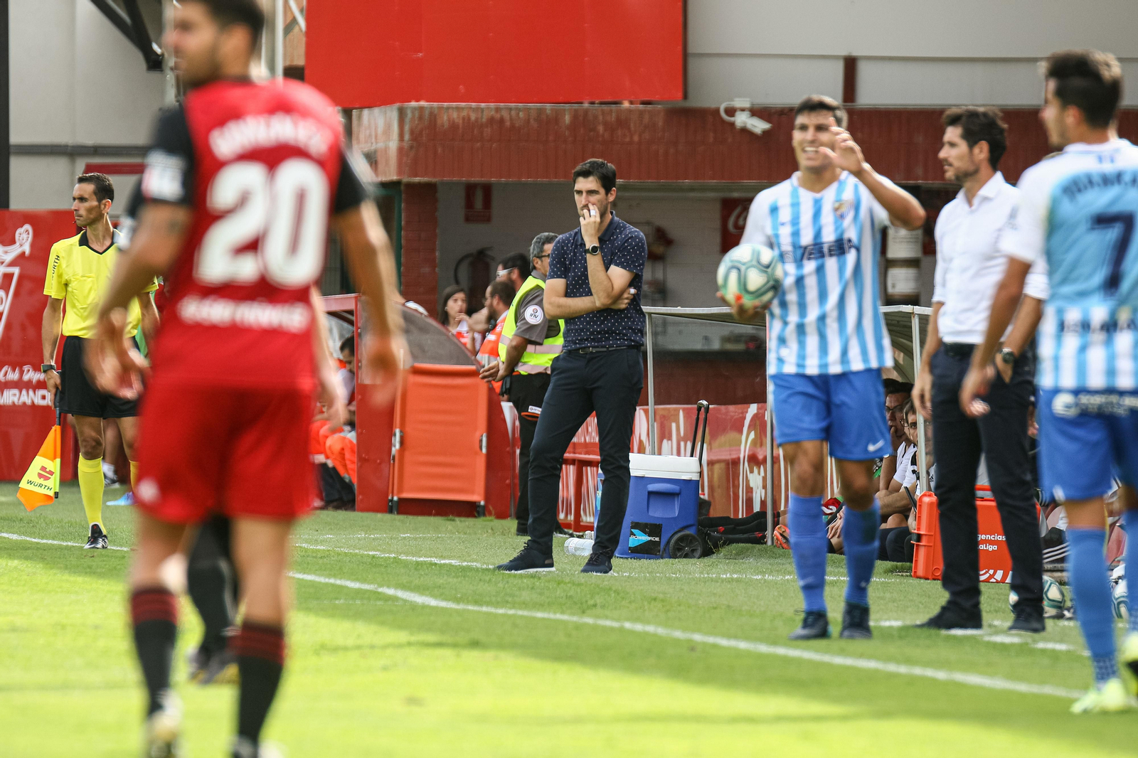 El Mirandés-Málaga CF, en fotos