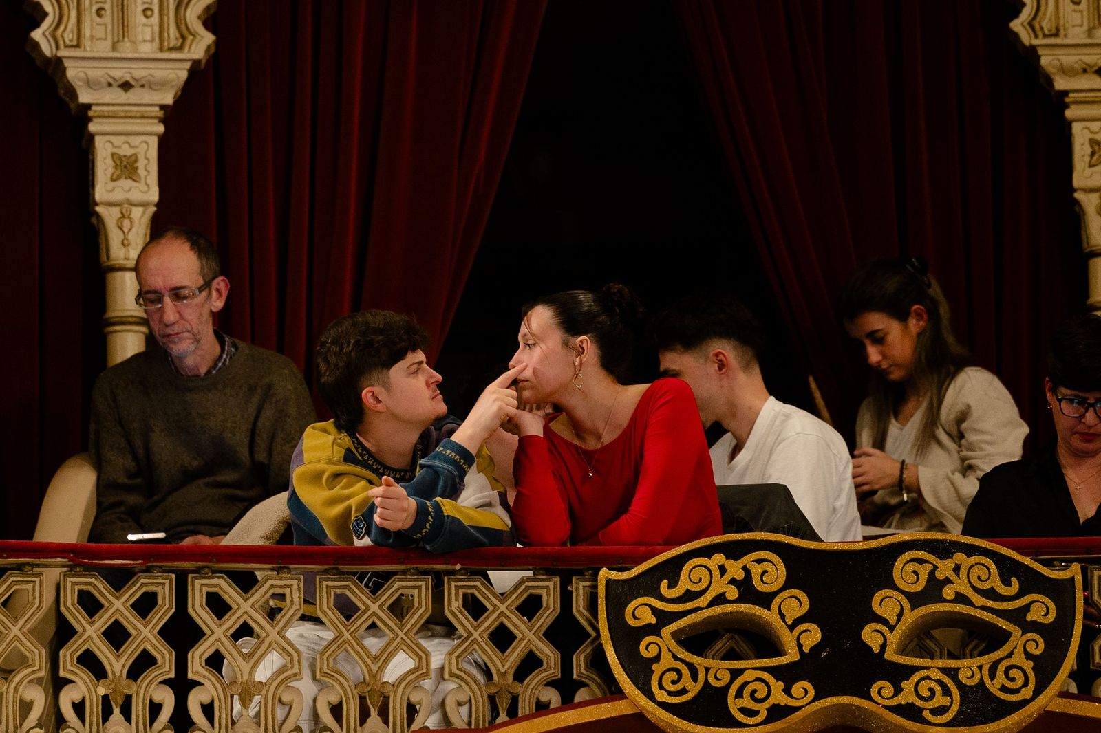 Búscate entre las mejores imágenes de la tercera sesión de cuartos de final del COAC 2026