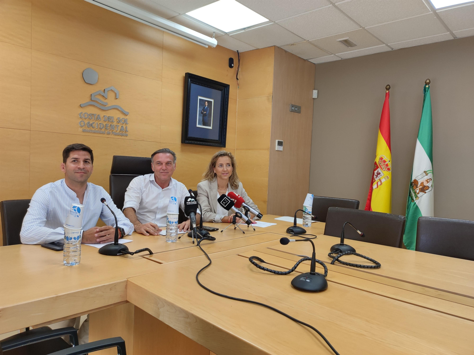 De izquierda a derecha, Juan Luis Villalón, José Antonio Mena y Silvia Rodríguez-Miranda.