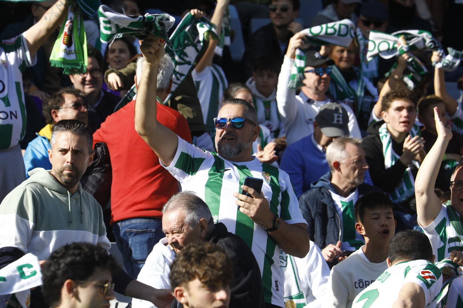 Las mejores fotos del ambiente en el Córdoba CF - Almería en El Arcángel