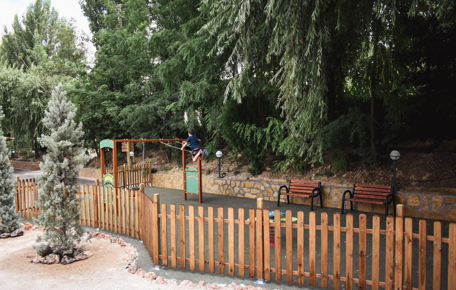 Así es el nuevo camping Valdeluna en Valdepeñas, en plena Sierra Sur de Jaén