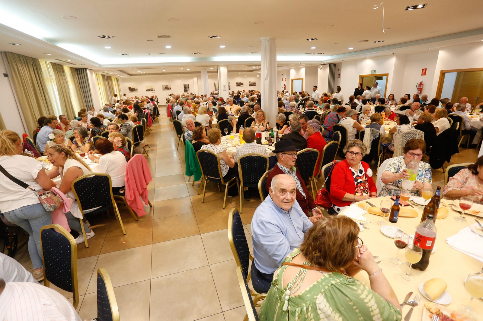 Búscate en las fotos del jueves en la feria de Los Barrios