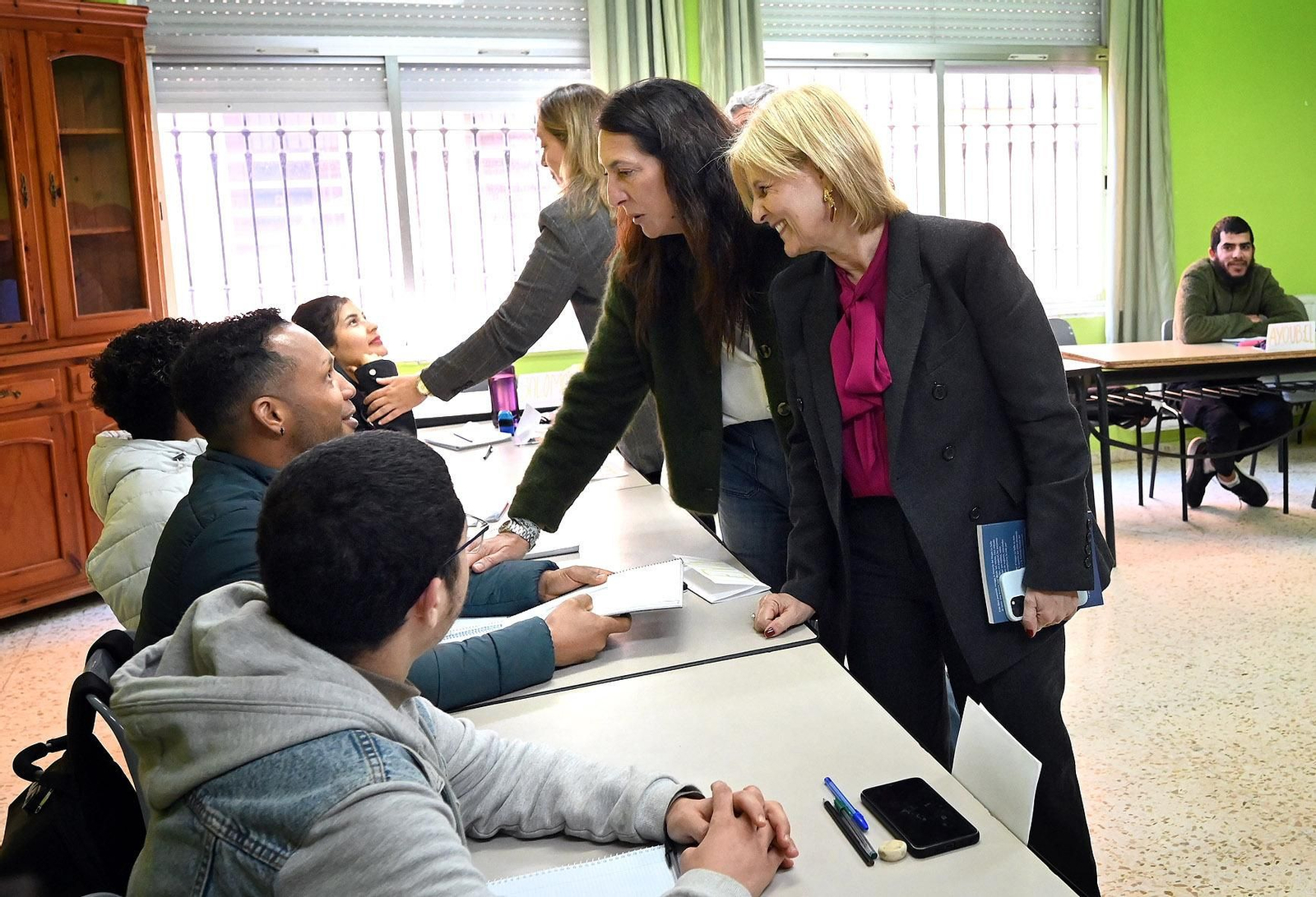 La alcaldesa y la consejera de Inclusión Social, en una visita reciente a la Asociación Hogar La Salle Jerez. La alcaldesa y la consejera de Inclusión Social, en una visita reciente a la Asociación Hogar La Salle Jerez.
